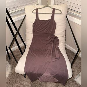 Aritzia Saturn Midi Dress